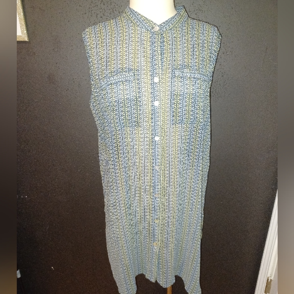 Christian Michaels Tunic sheer top